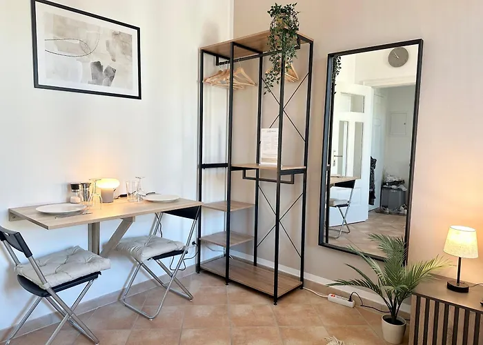 Gemuetliches Fuer 2 Personen Naehe Hbf - Smart Tv * 什未林